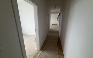 NOU. Gradina proprie de 103 mp si 2 locuri de parcare inscrise in CF. - Poză 14