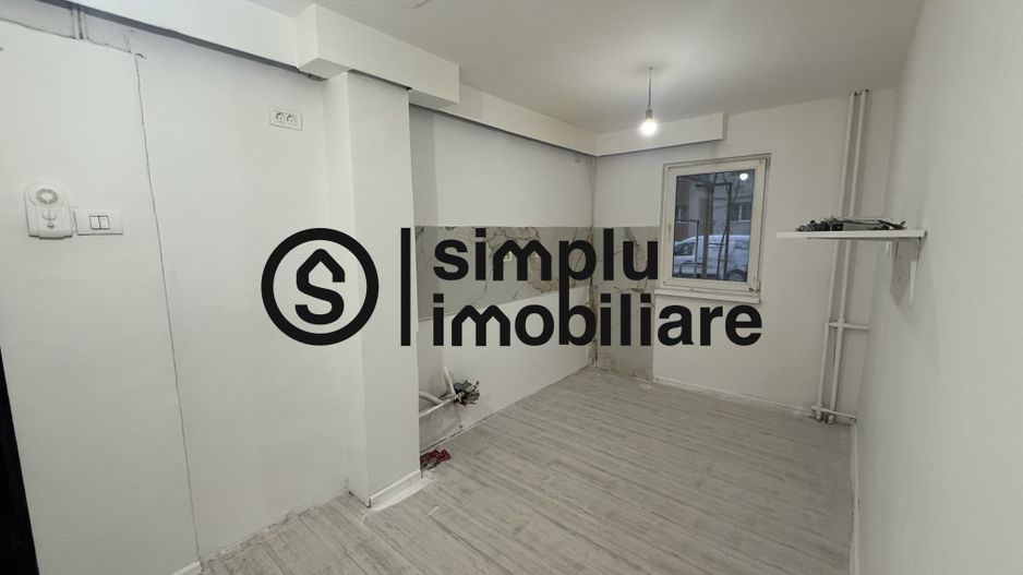 4 decomandate, parter, bilateral, Valea Rosie - 130 000 Euro - Poză 7