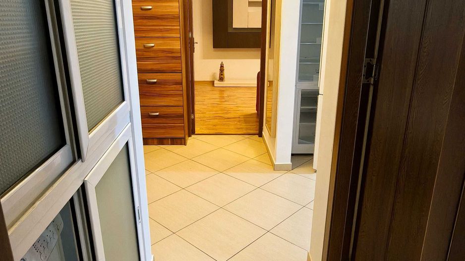 Apartament 2 camere renovat Decomandat. - Doraly Mall - Ocazie - Poză 5