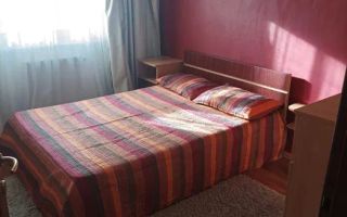 Etaj 2-Apartament 3Camere/Decomandat 70mp bloc din 1982-Zona Nicolina 1! - Poză 4