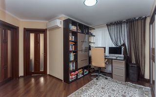 Chirie, apartament, 2 nivele, 4 camere, str. Onisifor Ghibu, Buiucani - Poză 13