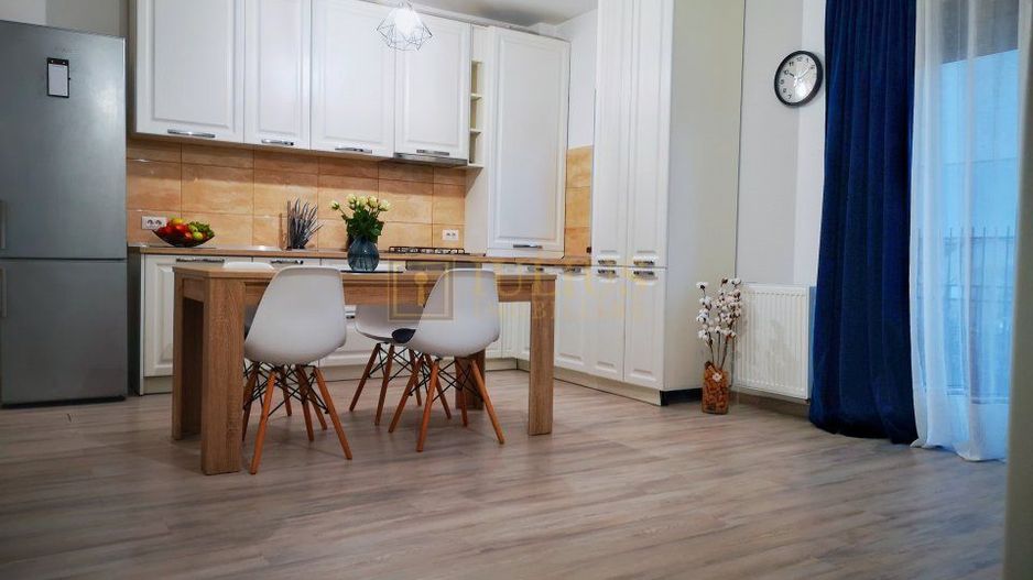 Apartament modern cu terasa 56mp, zona Braytim + loc de parcare - Poză 2