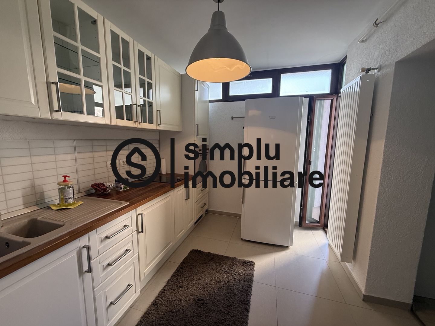 Casa centrala zona Siloz P+M - Poză 1