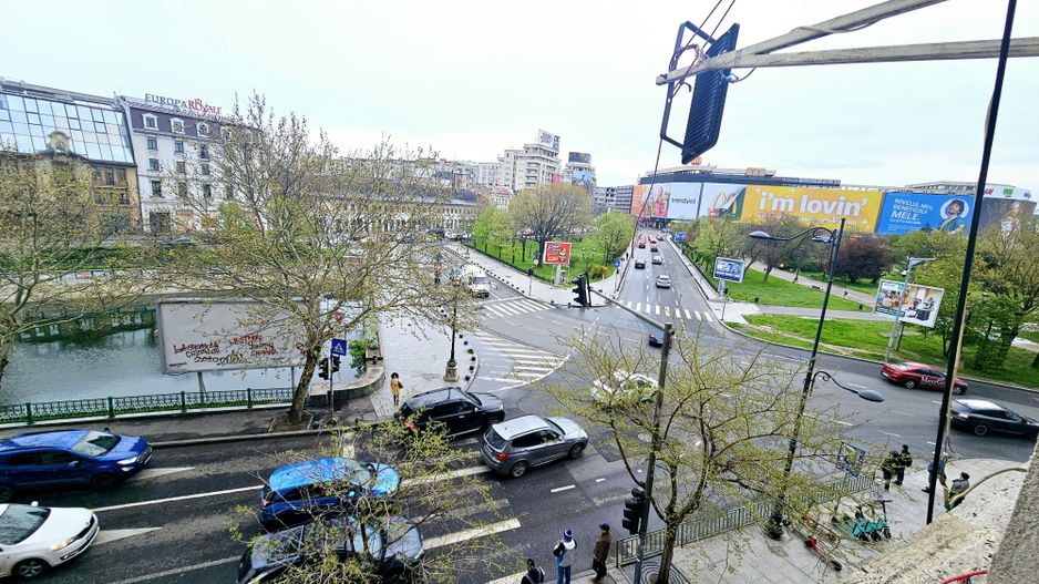 De vanzare Apartament 4 camere ULTRACENTRAL Piata Unirii, Bucuresti - Poză 32