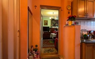 APARTAMENT CU 2 CAMERE, DECEBAL, ETAJ 3 - Poză 6