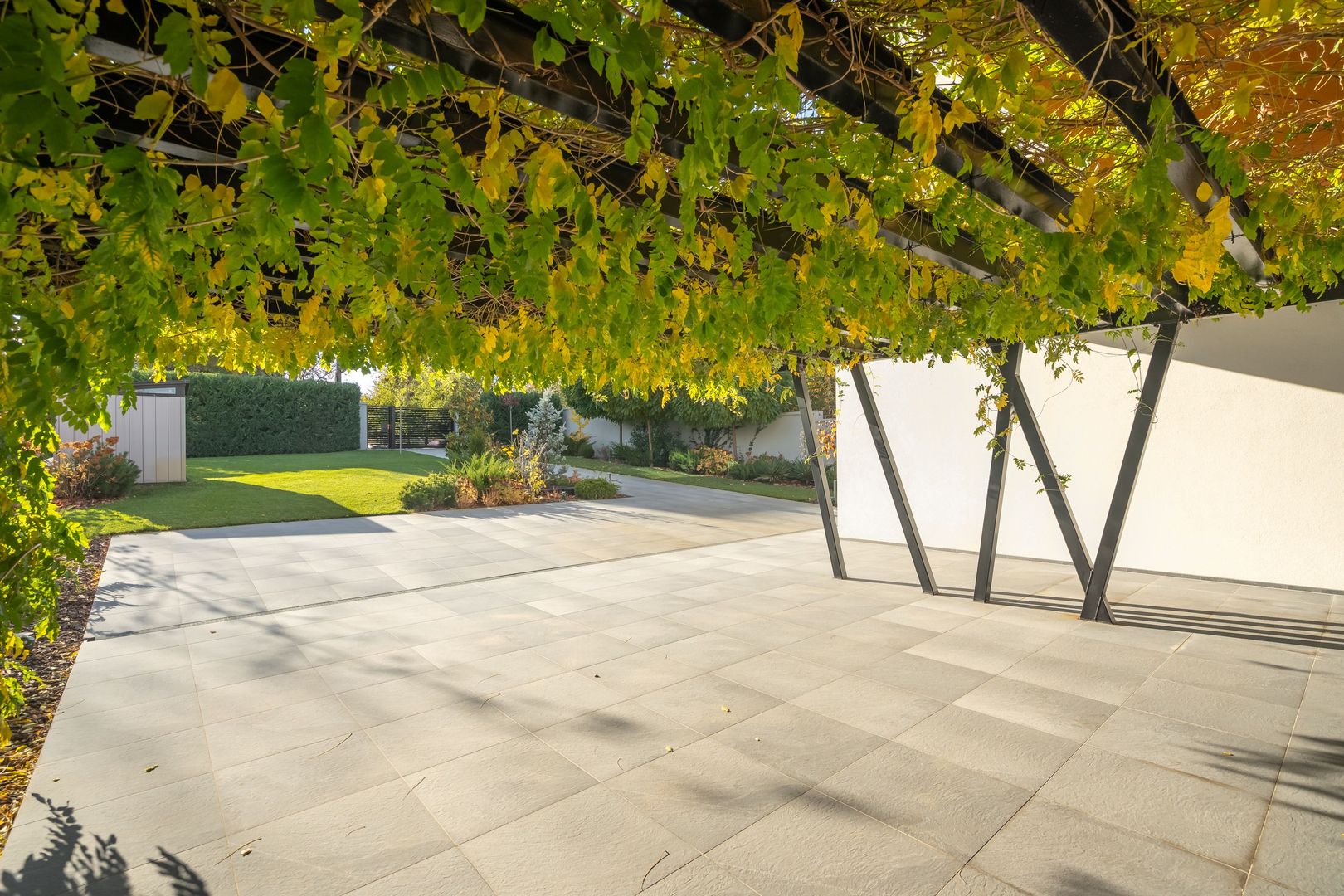 Smart-Home nZEB spectaculoasa Bucuresti Sector 1 cu deschidere lac -teren 2000mp - Poză 69