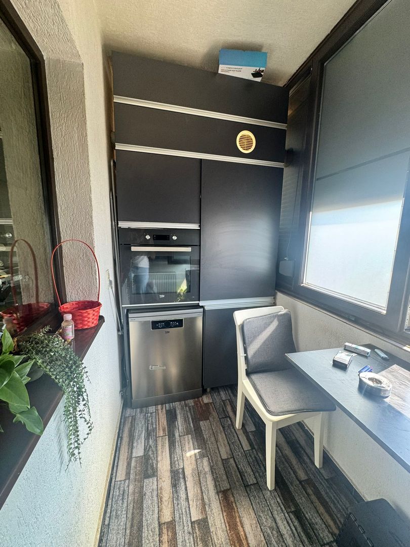 Apartament 3 camere  Bragadiru Mobilat Utilat Loc de Parcare - Poză 3