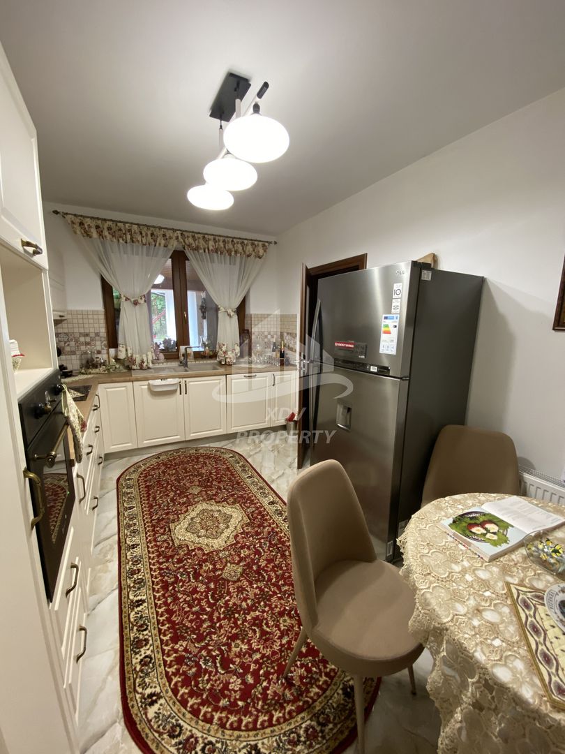 Vila  Frumoasa , Sibiu ,6 camere , 5 Bai , mobilata ,utilata - Poză 29