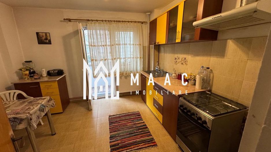 Inchiriez apartament 3 camere ultracentral - Poză 1