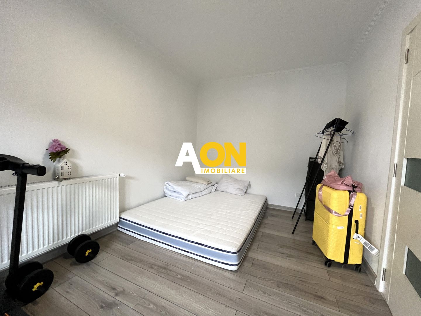 Casă înșiruită, P+E+M, 5 Camere, Zona Micești - Poză 11