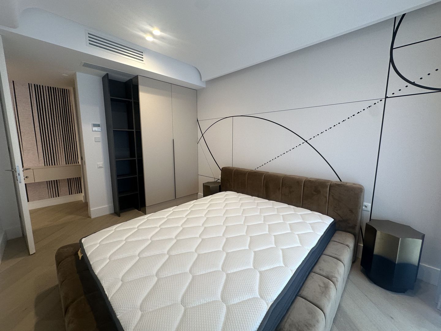 INCHIRIERE 3 CAMERE CORTINA 126 IANCU NICOLAE - Poză 13