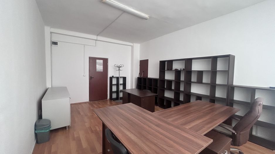De închiriat spațiu de birouri - Poză 1
