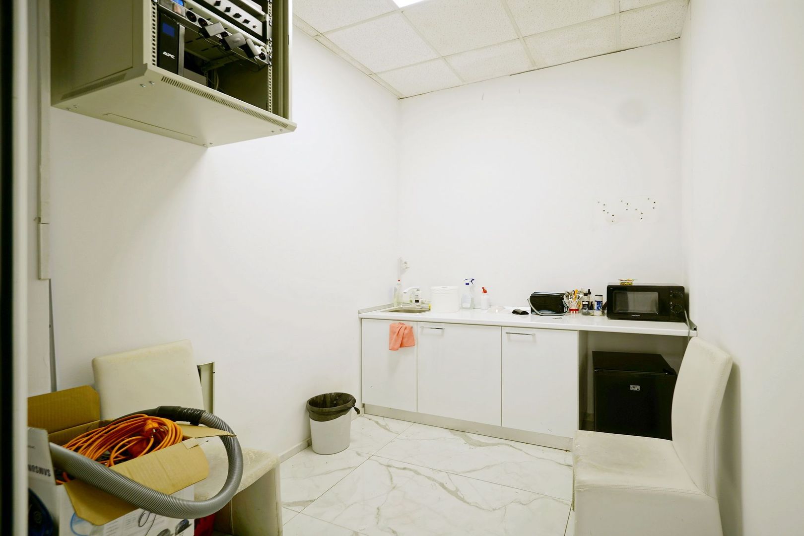 Spatiu comercial 2000 mp,Valea Cascadelor - Poză 23