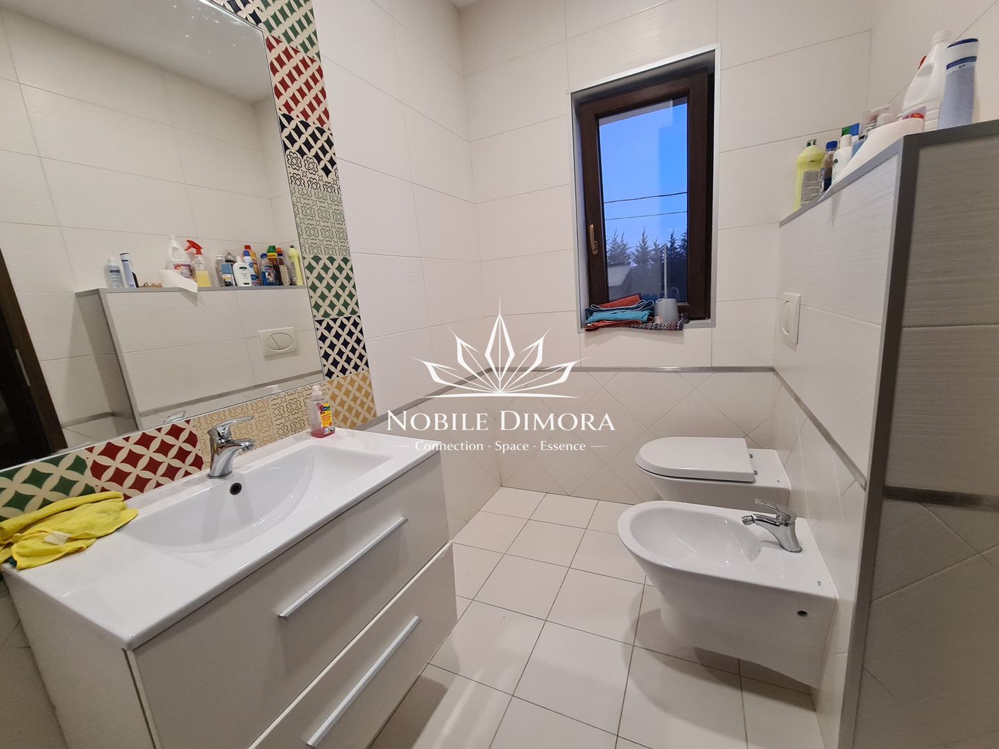 Duplex cu 4 camere, 3 bai, garaj si teren de 600 mp langa Mosnita Noua - Poză 17