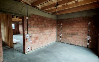 Casa la cheie in CRISTIAN pe Parter, zona de vile,250.000 euro - Poză 16