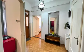 Apartament spatios cu 3 camere | 83 mp + veranda + curte | Ultracentral - Poză 12