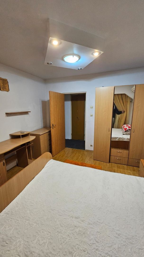Apartament cu 4 camere de vânzare în Costin Georgian, Bucuresti - Poză 13