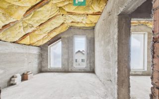 Casă impunătoare la gri în Curtici - Poză 42