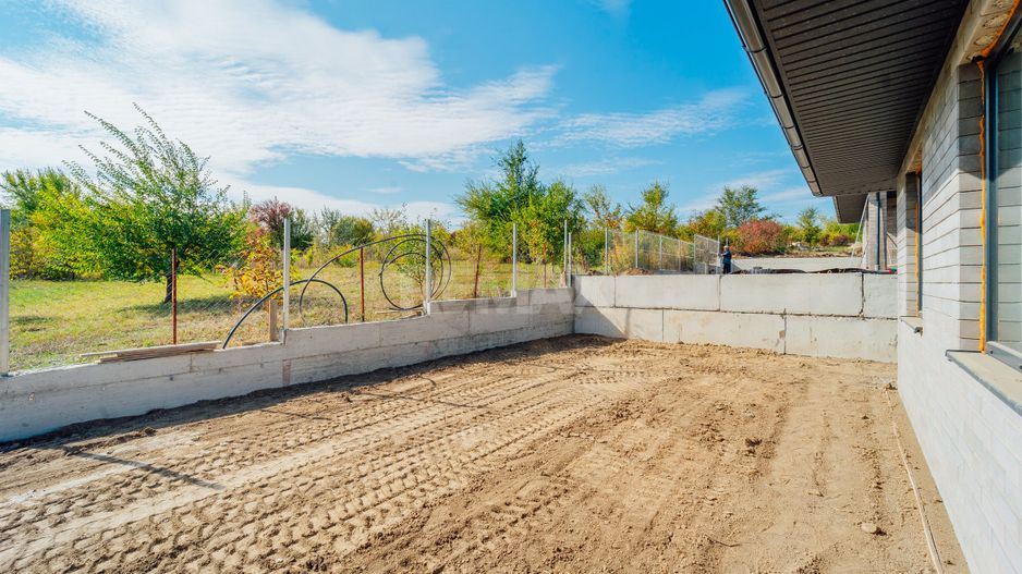 Casă spre vânzare - Ghidighici - strada Tineretului - Poză 8
