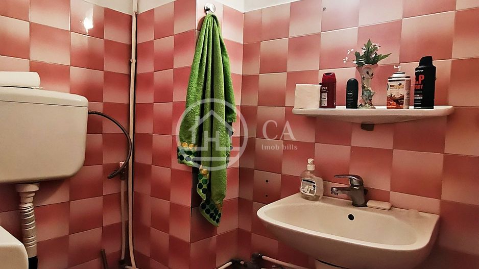Apartament de vânzare cu 3 camere în zona Iosia , Oradea - Poză 7