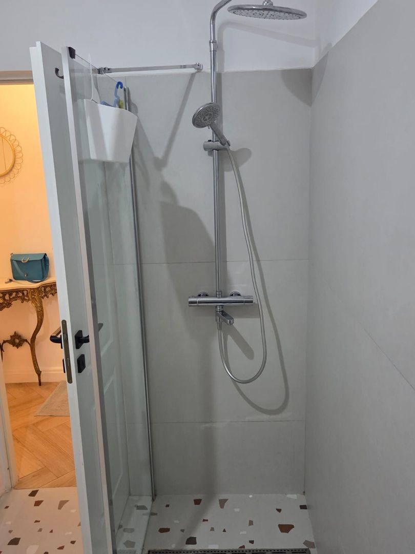 2 camere Romana - Amzei, centrala proprie, totul nou, lux! - Poză 17
