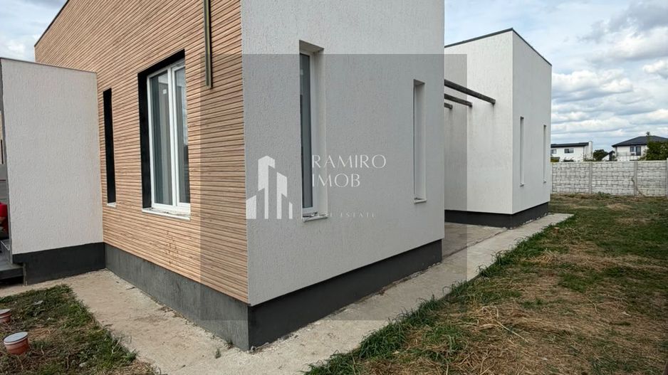 Casă individuală 4 camere la cateva  minute de primarie comuna Berceni - Poză 2