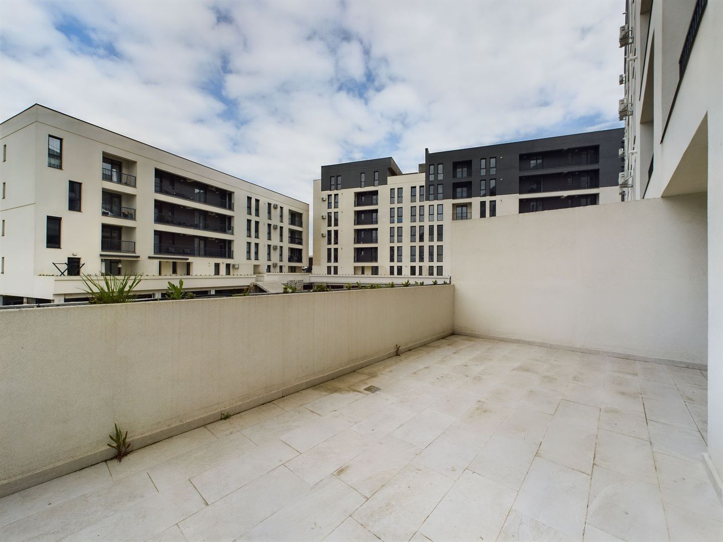 Spațiu comercial în imobil nou zona Hornbach - Poză 9