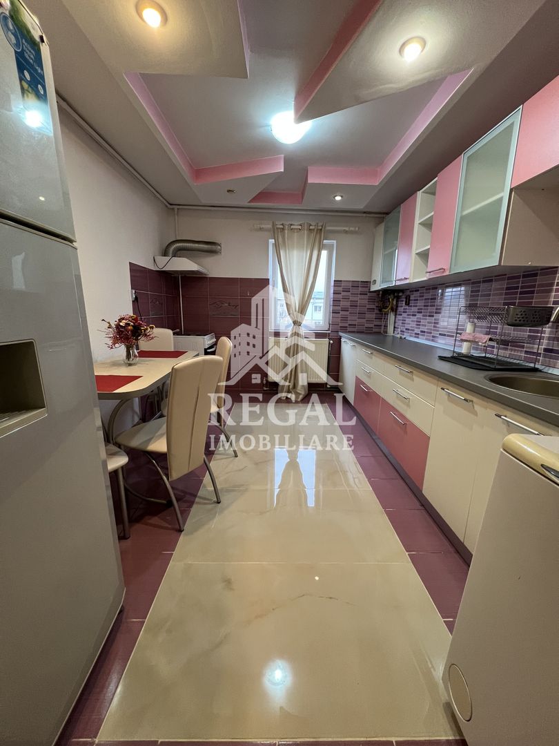 Apartament 3 camere de închiriat – Micro 5 (Școala 11) - Poză 3