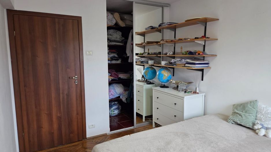 De vanzare apartament 3 camere Drumul Taberei - Poză 15