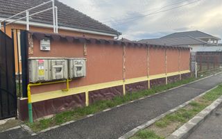 Casă de vanzare - Poză 1