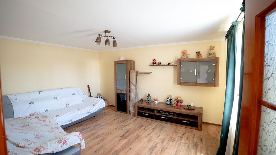 Casă 3 camere, 368mp teren, supr. utila 90mp, pe str. Focșa din Tecuci - Poză 4
