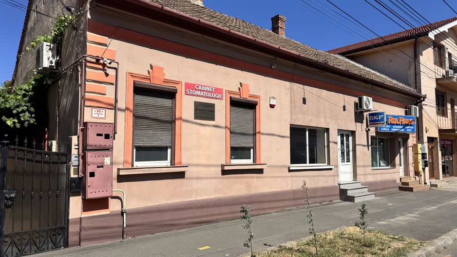 Locație excelentă: Spațiu comercial  Reprezentanță sau Închiriere. - Poză 1