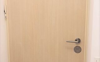 Studio de vanzare - Poză 8