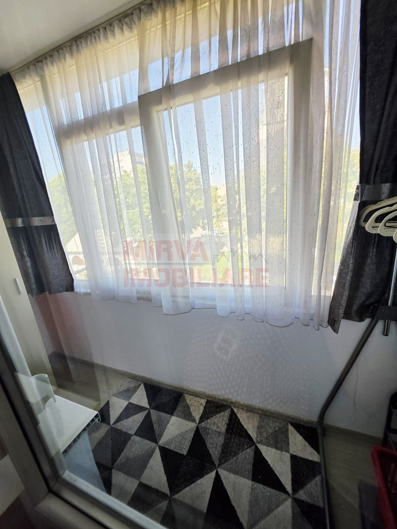 Apartament 3 camere decomandat | zona Baraolt | Mobilat si utilat - Poză 2