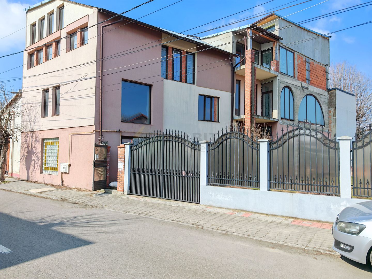 Oportunitate I în Centrul Târgoviștei: Clădire de 498 mp - Poză 26