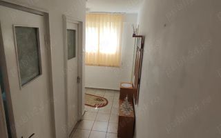 De vanzare Apartament 2 camere sector 4 - Poză 5