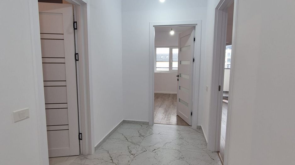 2 camere finisaje premium incalzire in pardoseala - Poză 2