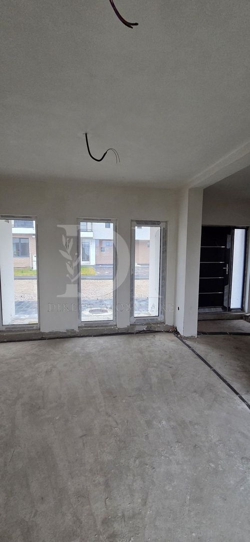 Casa finalizata 2025 108mp cu parcare si gradina  zona Terra - Poză 13
