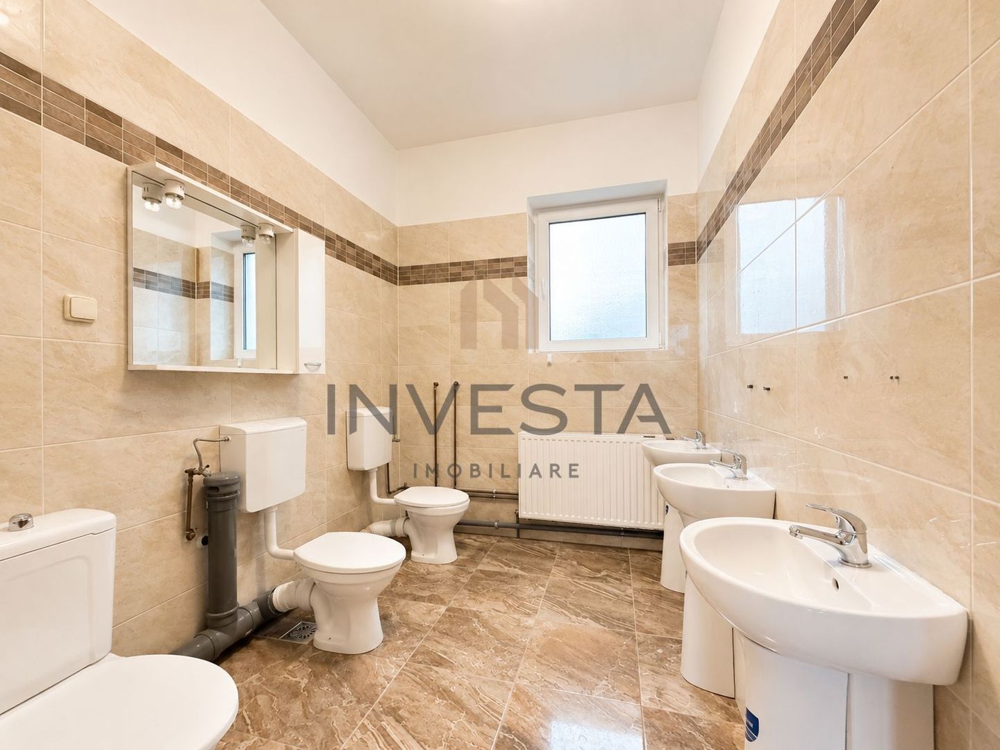 Vila spatioasa cu 15 camere de inchiriat in zona Andrei Muresanu - Poză 9