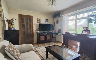 3 camere Circumvalatiunii decomandat centrala proprie - Poză 1