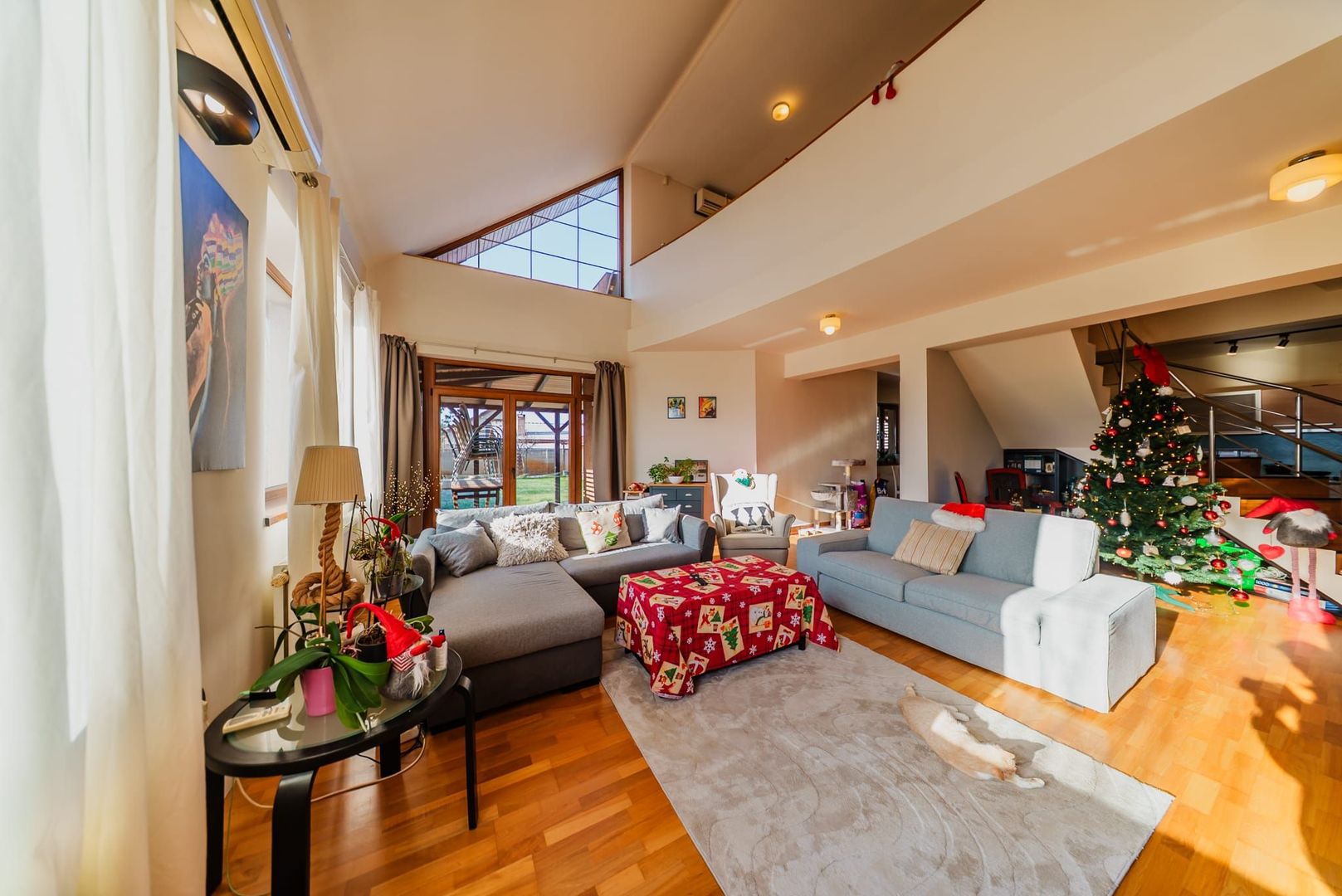 Vila 5 camere, gata de mutare, teren 700 mp, strada privata- Gradiste - Poză 4