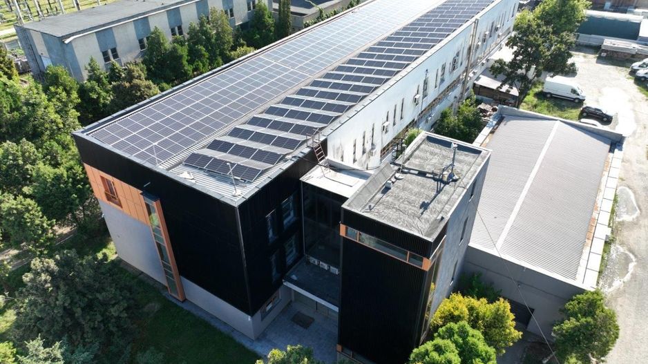 Cladire Birouri 3.420MP UTILI Teren 5.470MP Bulevardul Muncii 18 - Poză 2