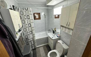 Apartament cu 4 camere/Spatiu birouri/ Cabinet - Nicolina-Str.Pompieri - Poză 10