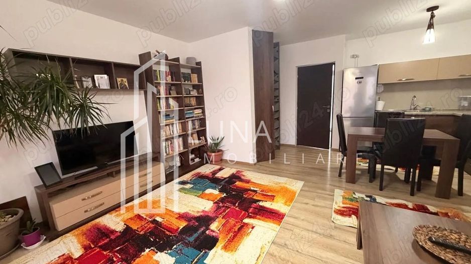 Casă înșiruită de închiriat | Tractorul | Grădină & Parcare privată - Poză 6