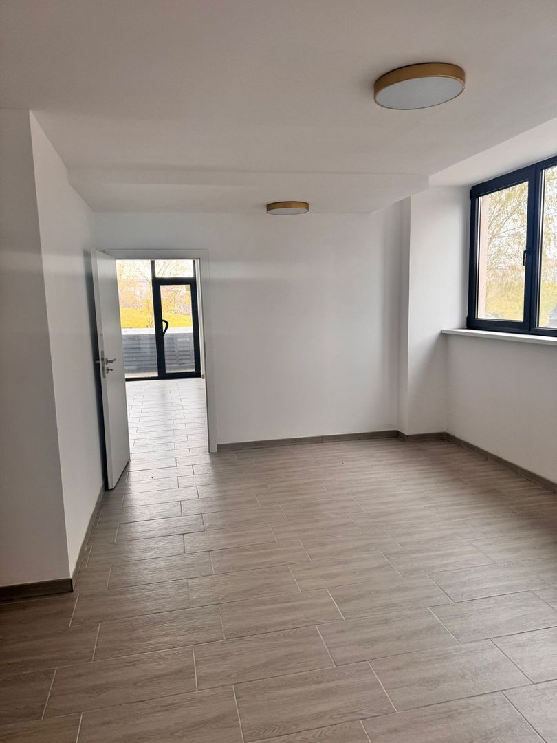 Spațiu Comercial zona Torontalului, comision 0% - Poză 3