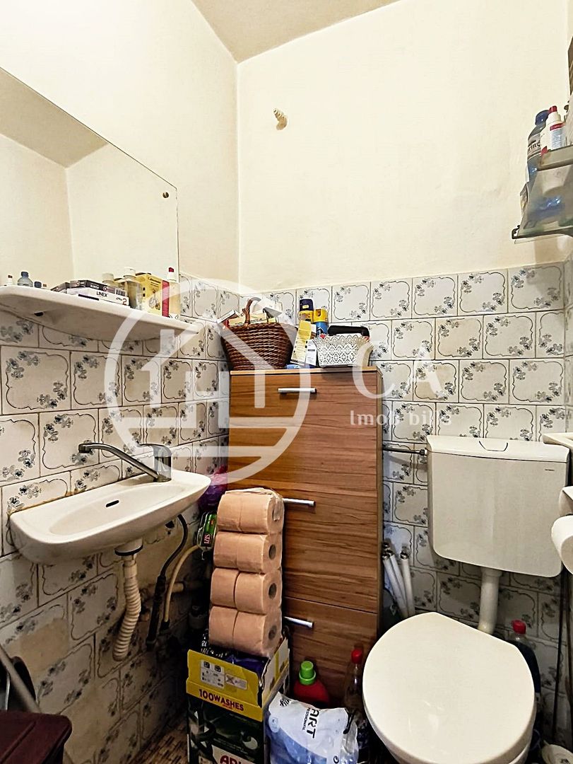 Apartament de vânzare cu 3 camere în zona Rogerius, Oradea - Poză 14