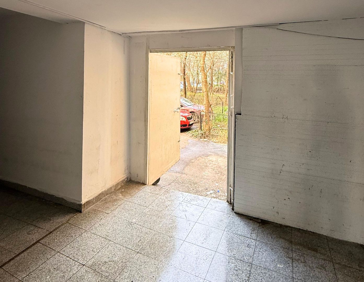 Spațiu comercial de vanzare 146 mp utili vitrină stradală zona Tineretului - Poză 10