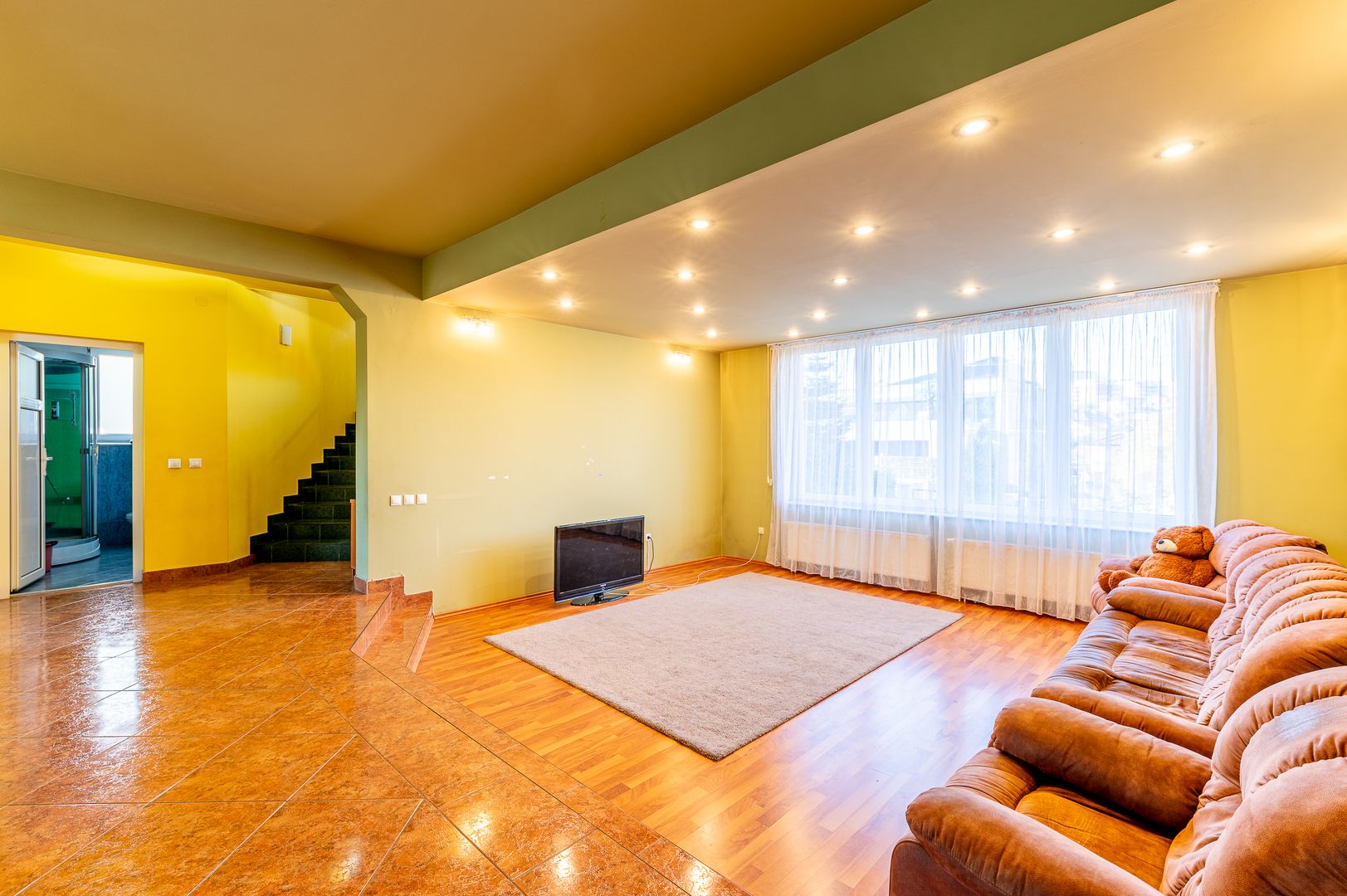Casa deosebita, 270 mp utili, D+P+M, teren 544 mp, Andrei Muresanu - Poză 9