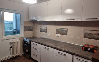 Apartament 3 camere, decomandat, zona Metalurgie, Iași - 69,44 mp - Poză 2