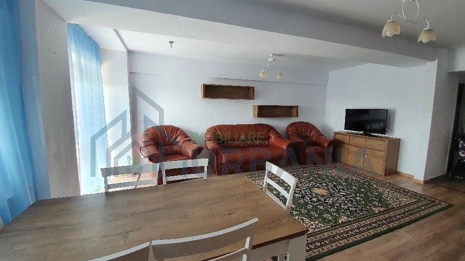 Apartament 3 camere în Copou, Miroslava - 80 mp, 2 dormitoare - Poză 2